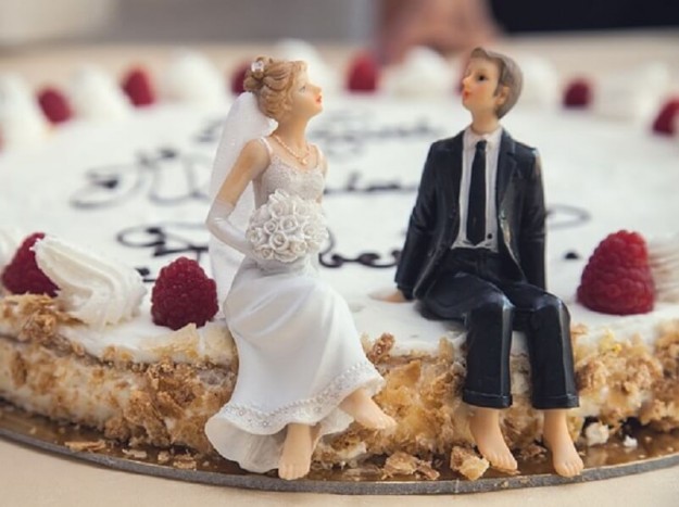 結婚前提のお付き合いを考えている男女（35歳～43歳）が集まる企画。