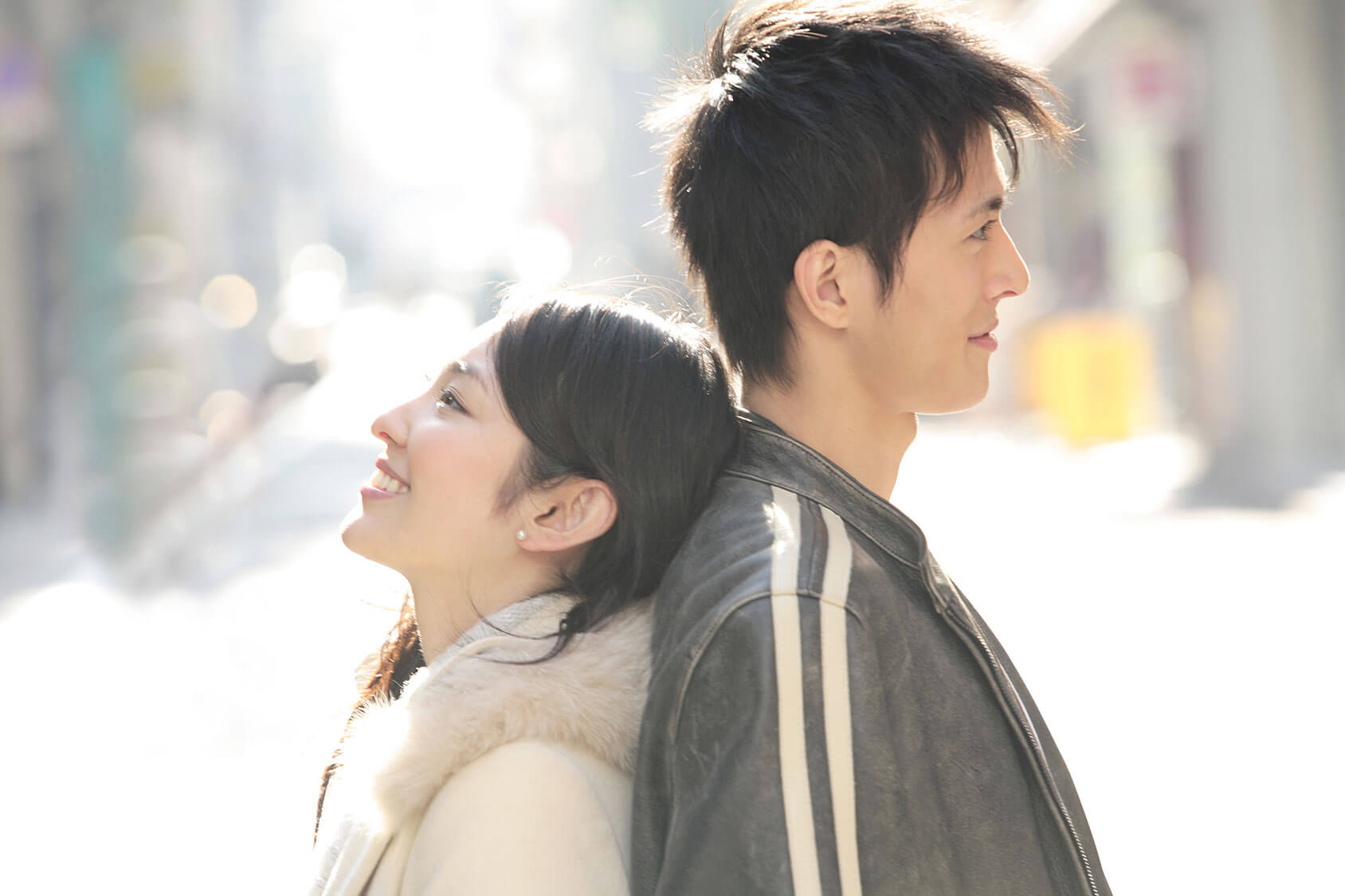 お店のお客さんと出会う